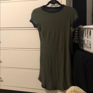 Army green short sleeve dress